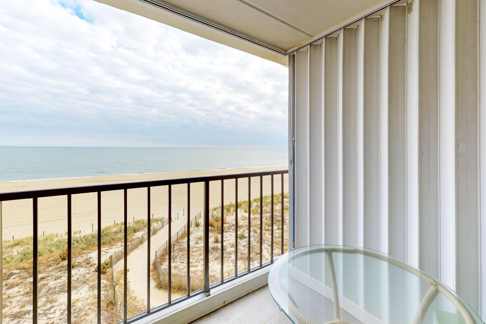 Waikiki Condos オーシャン・シティ 部屋 写真