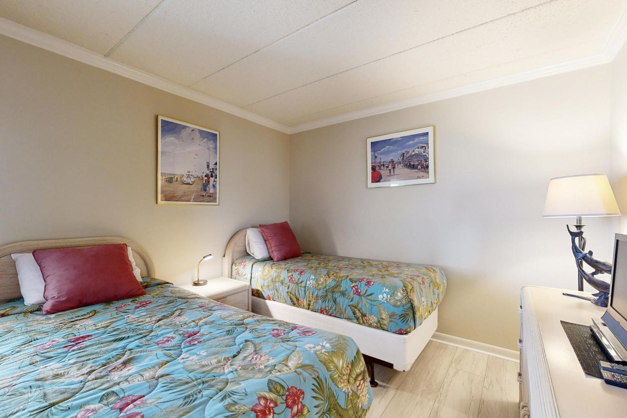 Waikiki Condos オーシャン・シティ 部屋 写真
